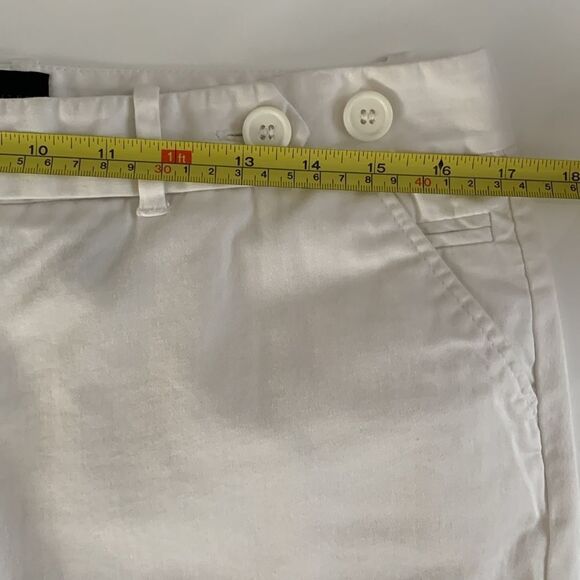 The Limited Drew Fit White Women's Stretch Shorts Size 10 - Picture 3 of 8